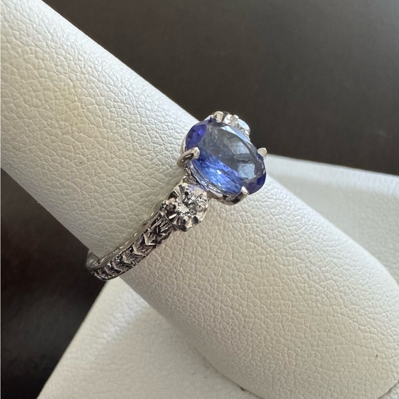 14K White Gold Tanzanite Solitaire with Diamonds Ring size 8 - Picture 3 of 6